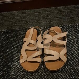 Kelly & Katie Cream Sandals